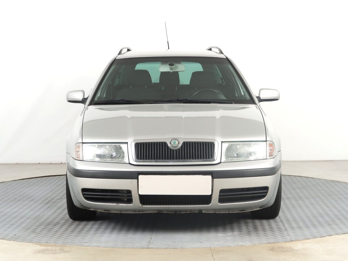 Škoda Octavia, 2004 - pohled č. 2