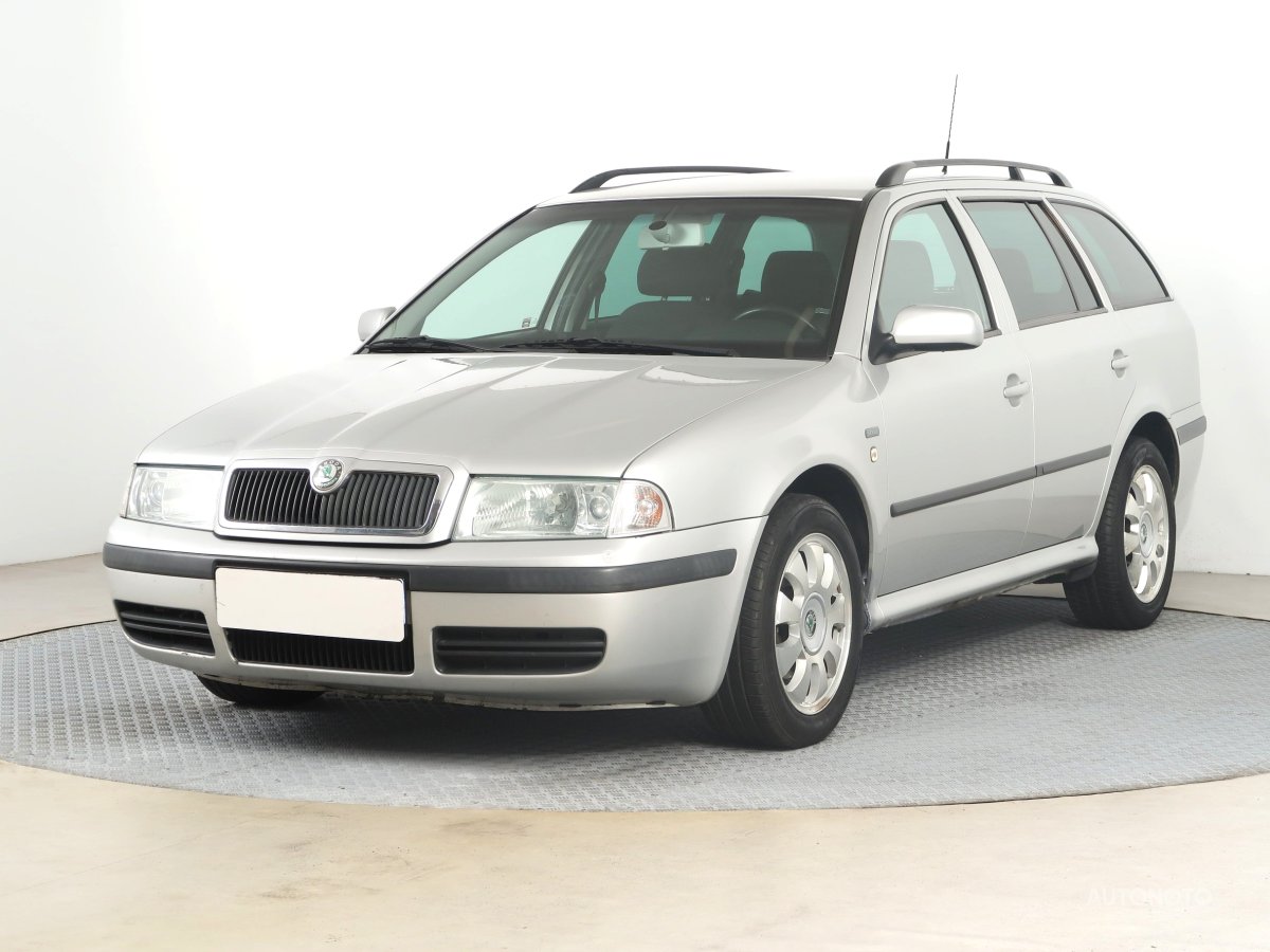 Škoda Octavia, 2004 - pohled č. 3