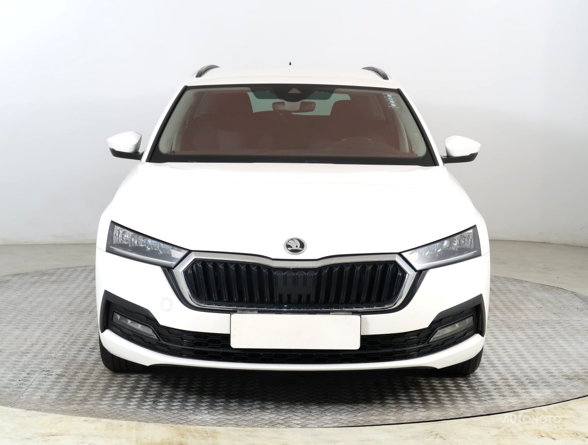 Škoda Octavia, 2021 - pohled č. 2
