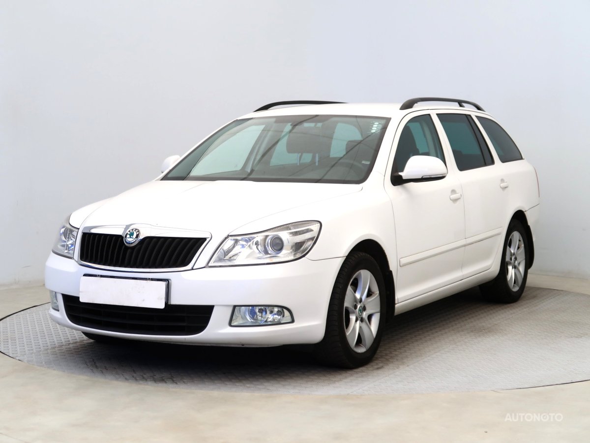 Škoda Octavia, 2011 - pohled č. 3