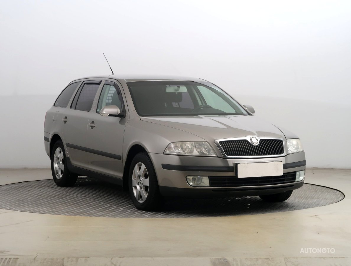 Škoda Octavia, 2008 - celkový pohled