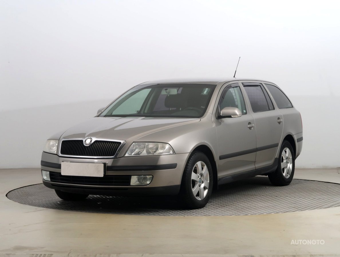 Škoda Octavia, 2008 - pohled č. 3