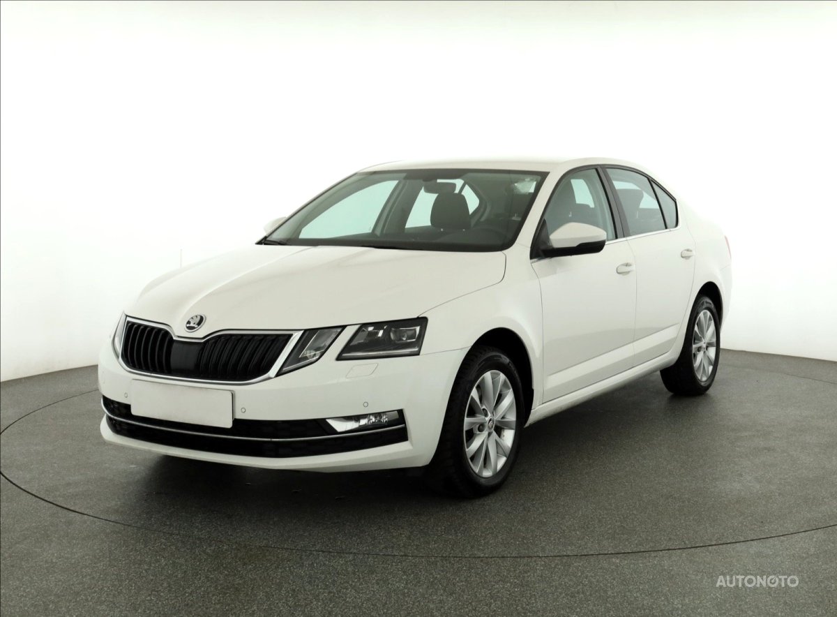 Škoda Octavia, 2019 - pohled č. 3