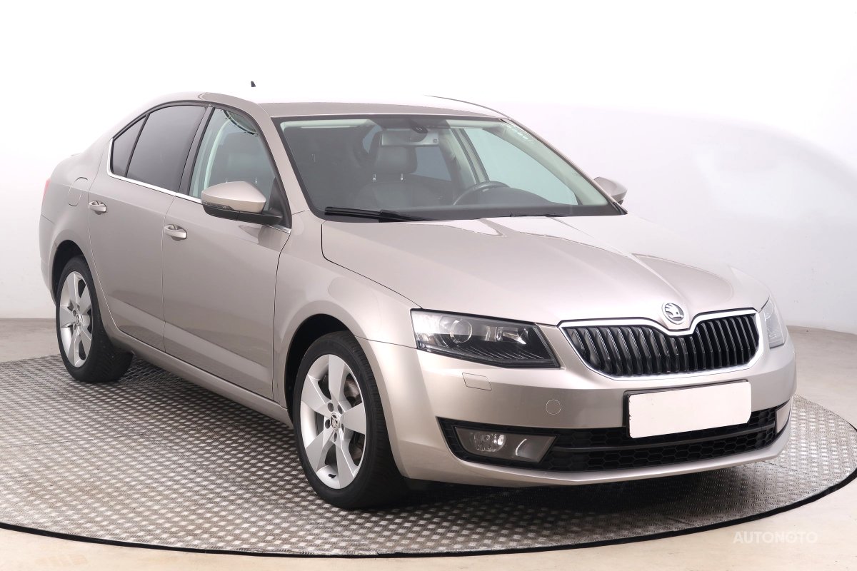 Škoda Octavia, 2013 - celkový pohled
