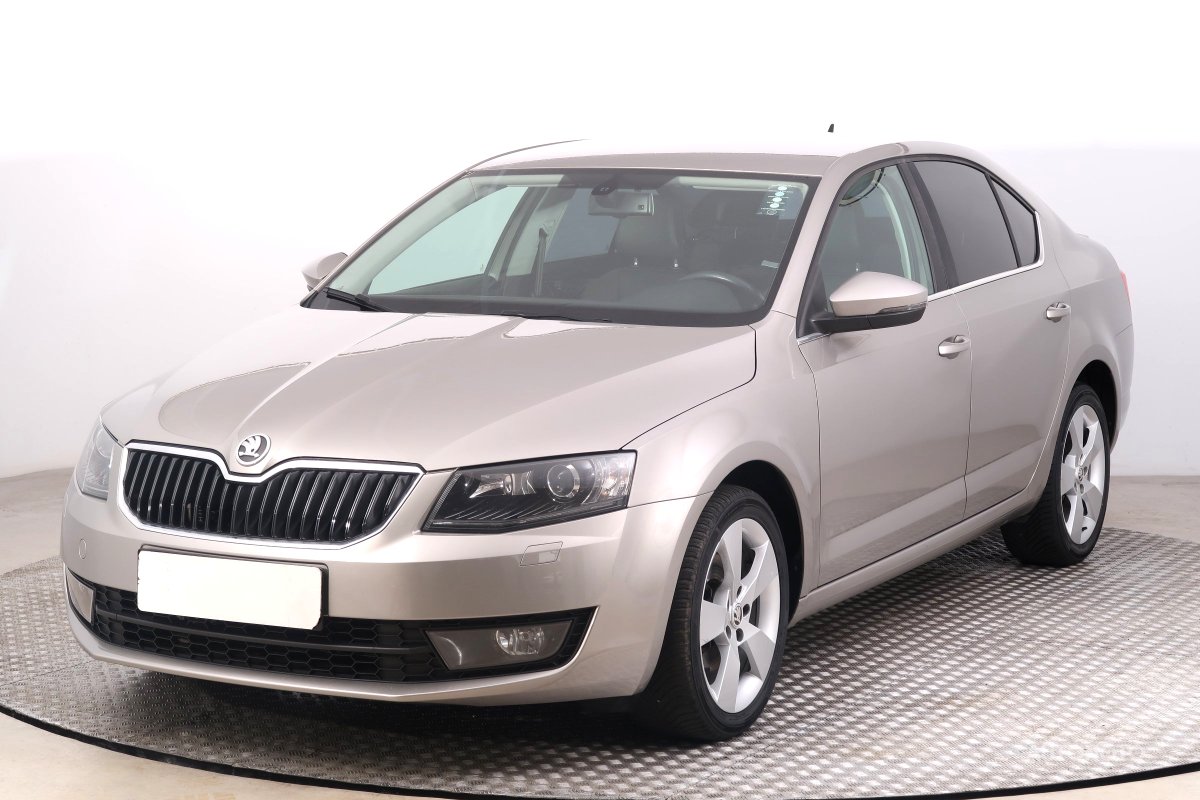 Škoda Octavia, 2013 - pohled č. 3
