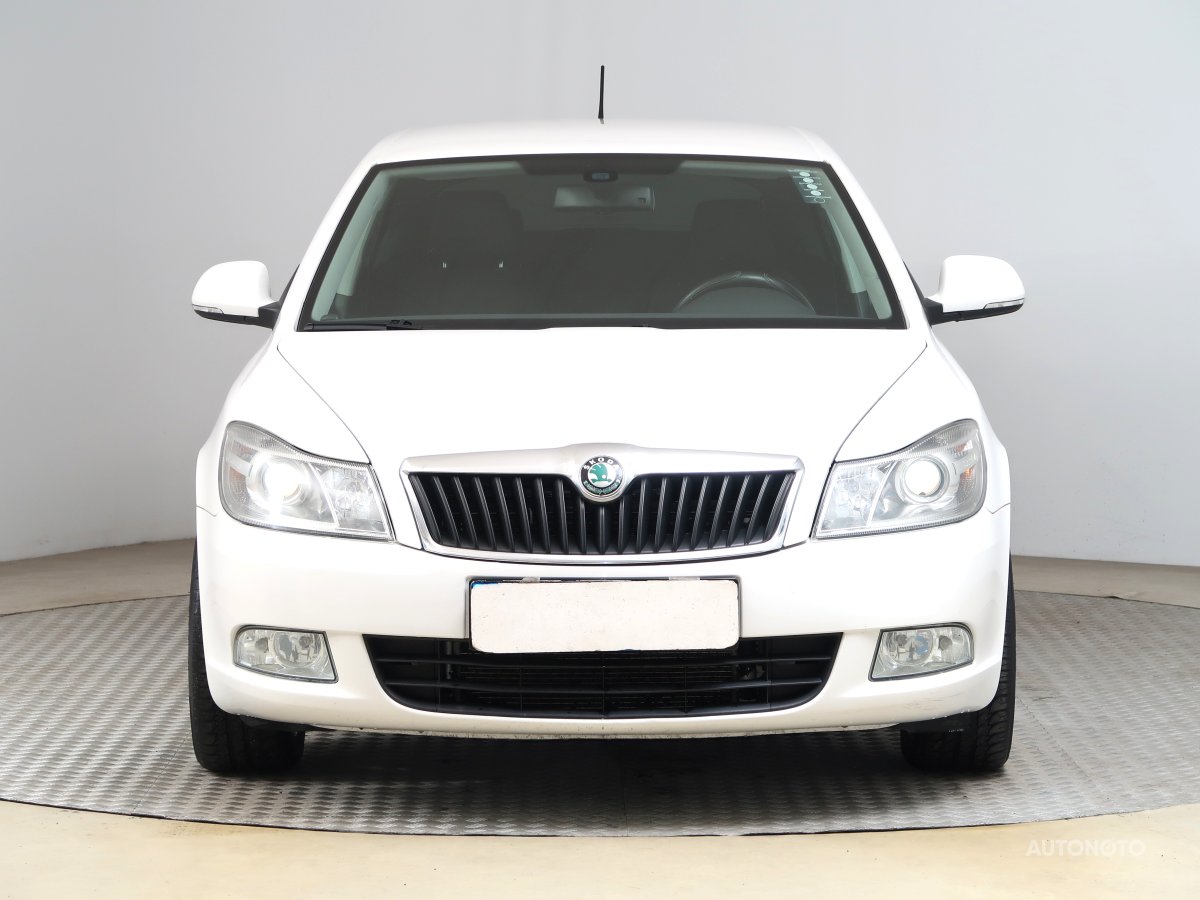 Škoda Octavia, 2012 - pohled č. 2