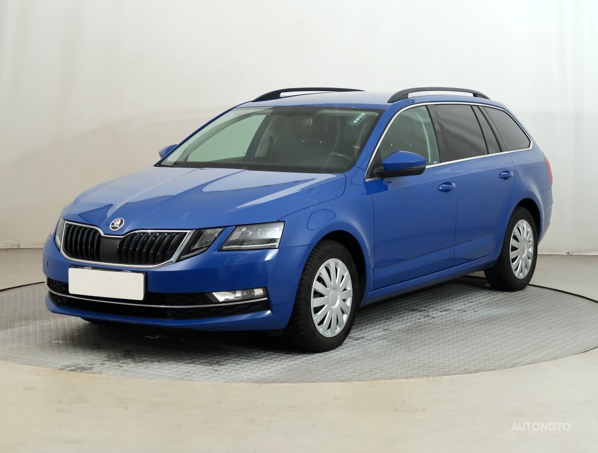 Škoda Octavia, 2019 - pohled č. 3