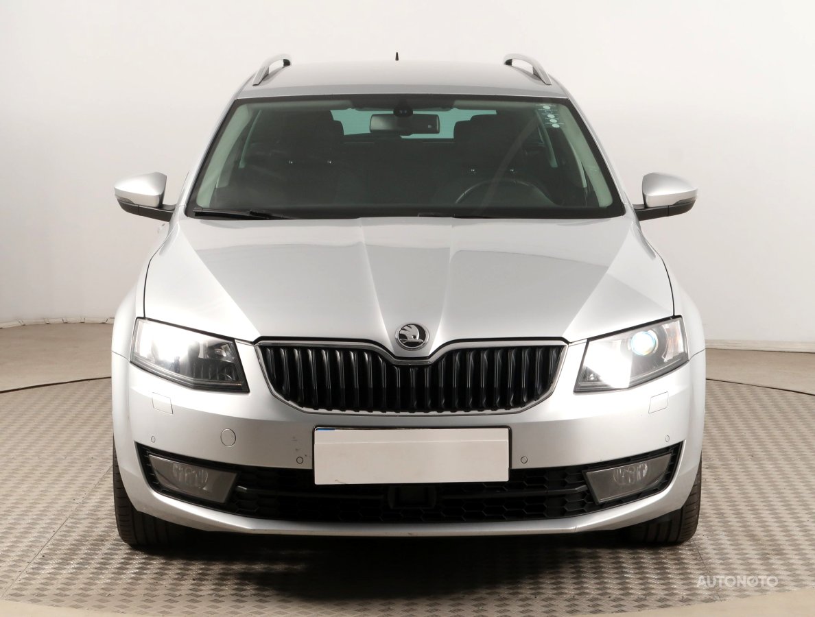 Škoda Octavia, 2013 - pohled č. 2