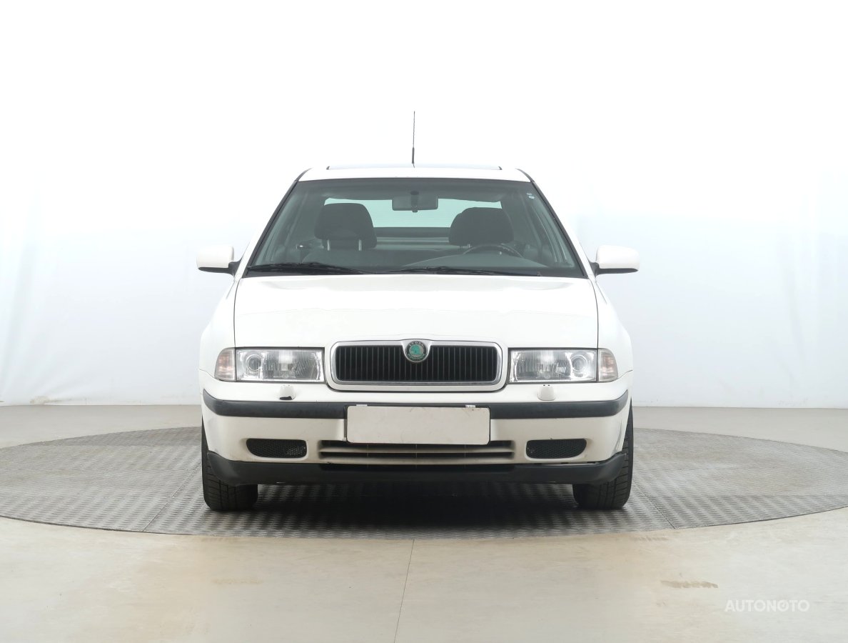 Škoda Octavia, 1998 - pohled č. 2