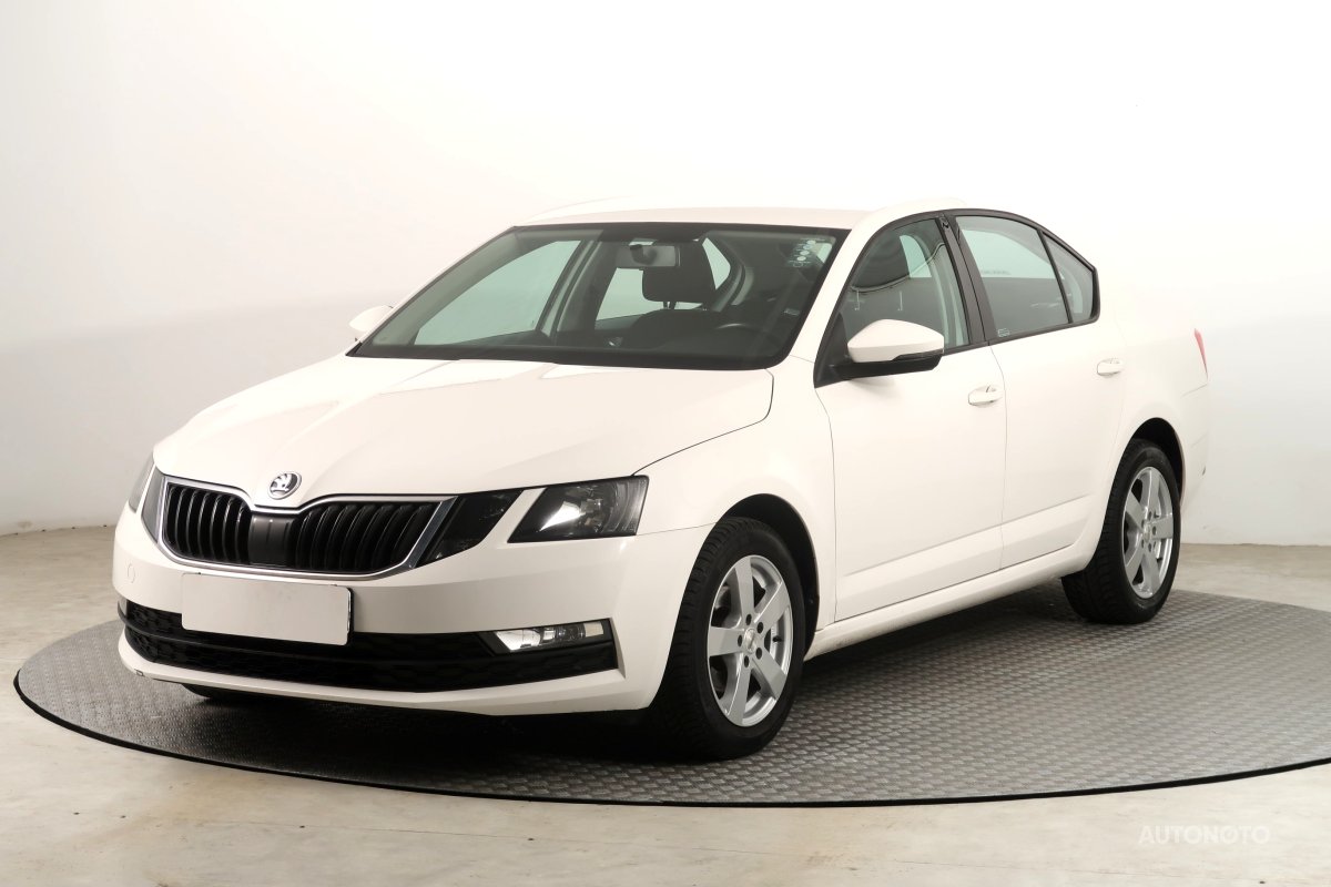 Škoda Octavia, 2017 - pohled č. 3