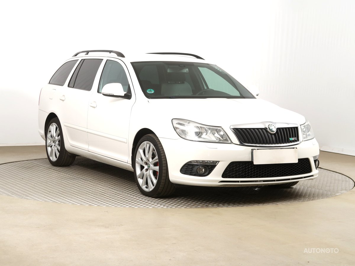Škoda Octavia, 2012 - celkový pohled