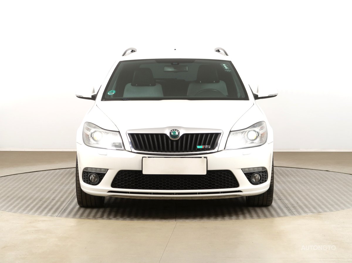 Škoda Octavia, 2012 - pohled č. 2