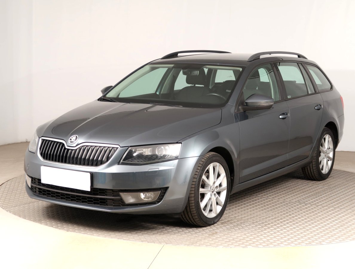 Škoda Octavia, 2016 - pohled č. 3