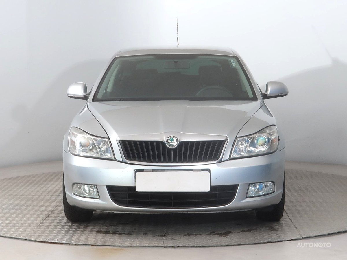 Škoda Octavia, 2008 - pohled č. 2