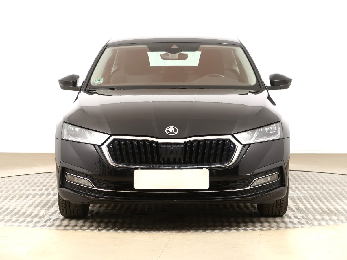 Škoda Octavia, 2021 - pohled č. 2