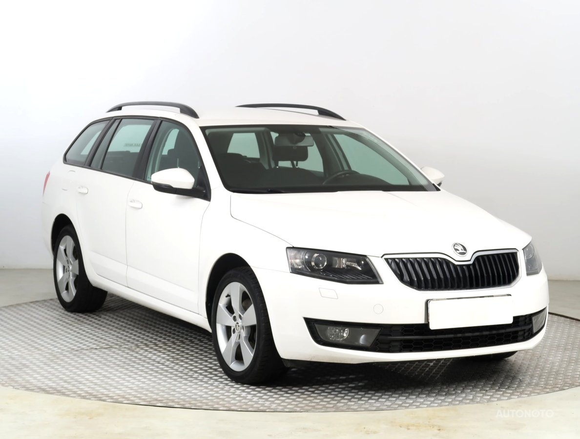 Škoda Octavia, 2013 - celkový pohled