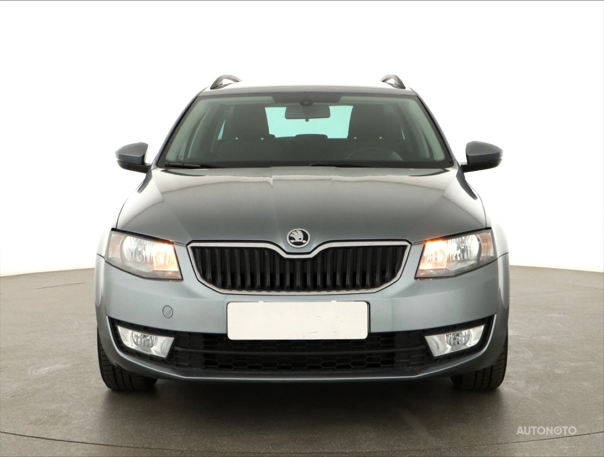 Škoda Octavia, 2013 - pohled č. 2