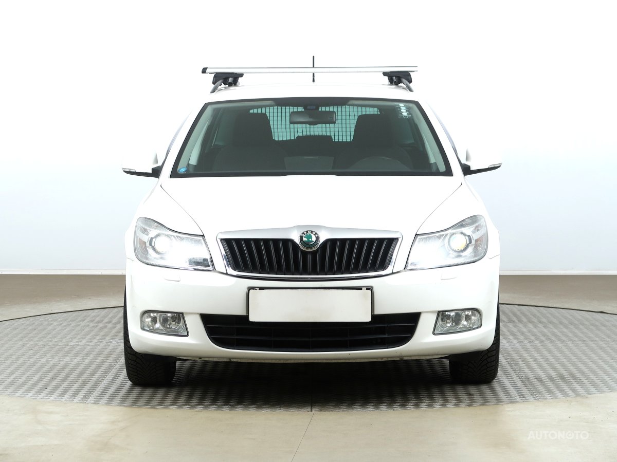 Škoda Octavia, 2011 - pohled č. 2