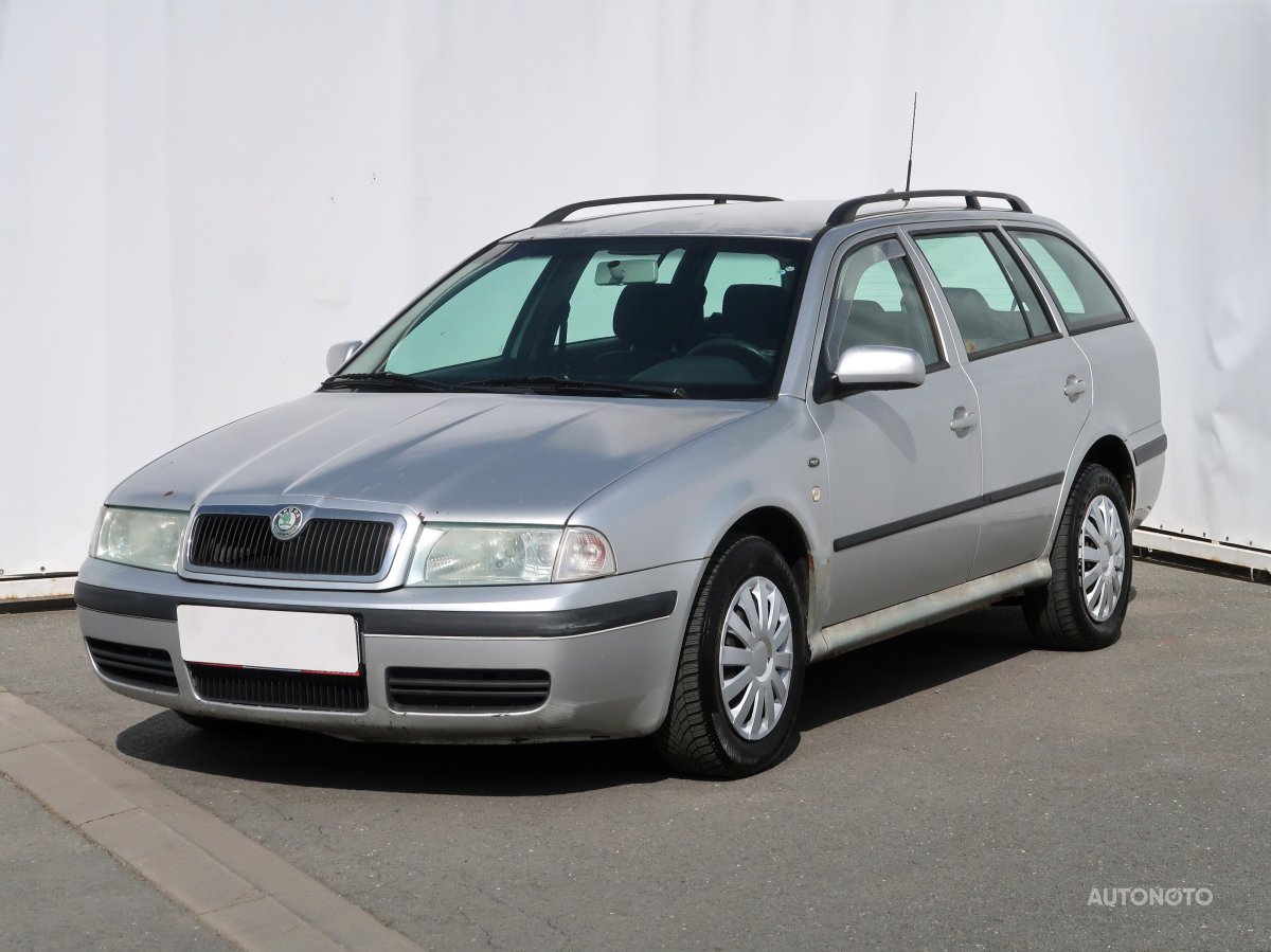 Škoda Octavia, 2003 - pohled č. 3