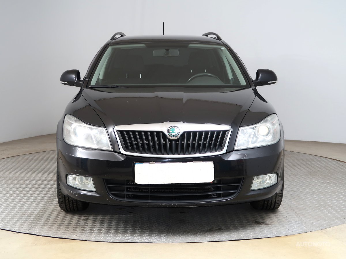 Škoda Octavia, 2012 - pohled č. 2