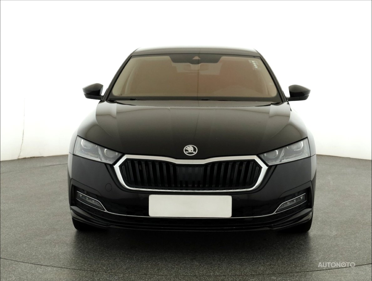 Škoda Octavia, 2020 - pohled č. 2