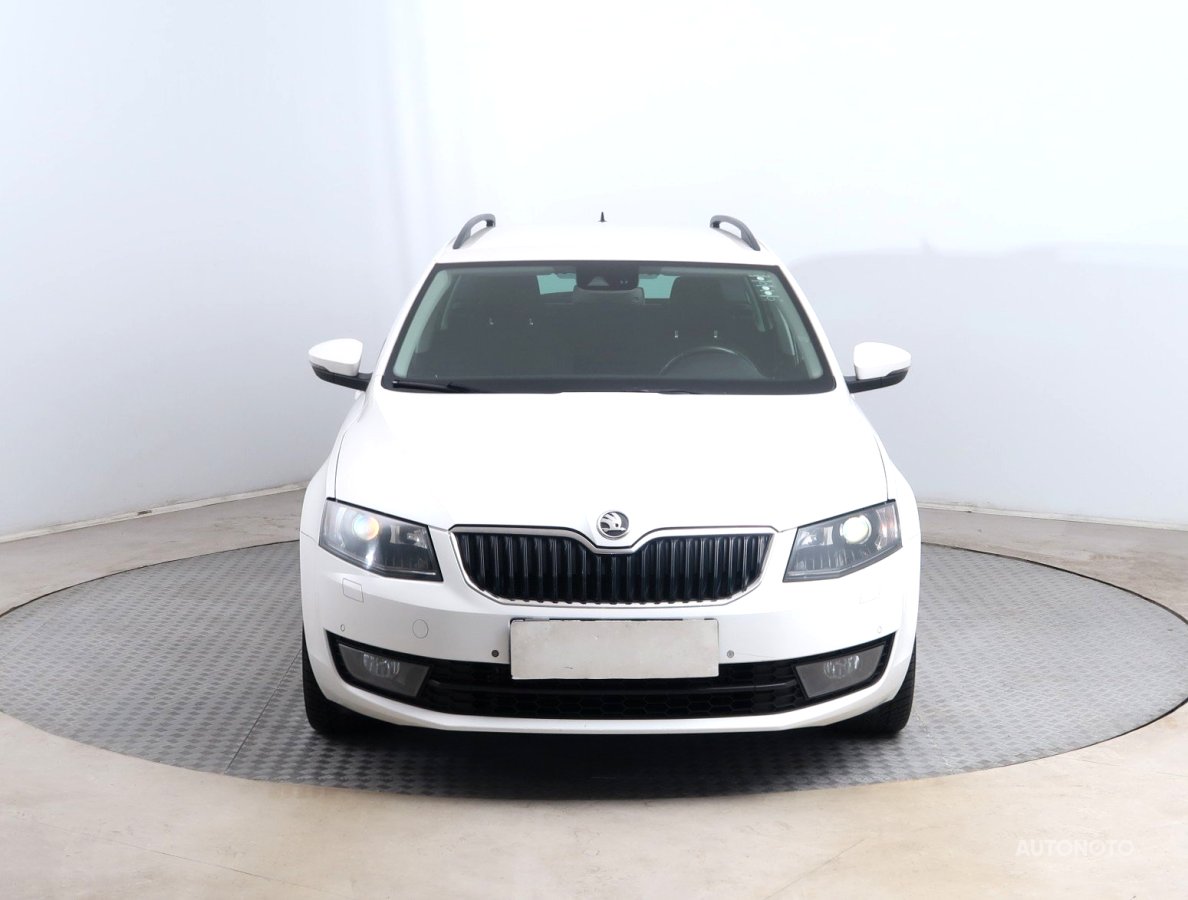 Škoda Octavia, 2013 - pohled č. 2