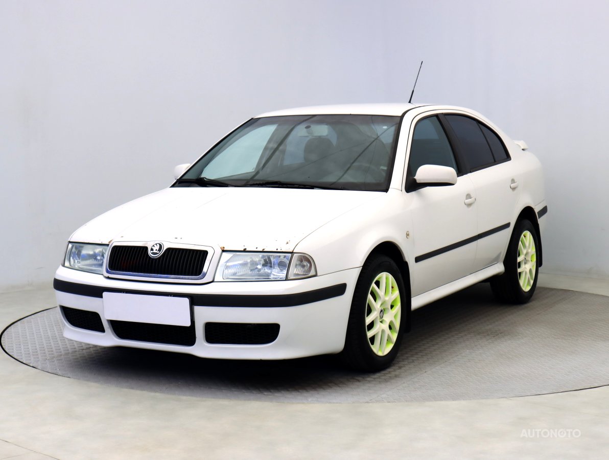 Škoda Octavia, 2004 - pohled č. 3