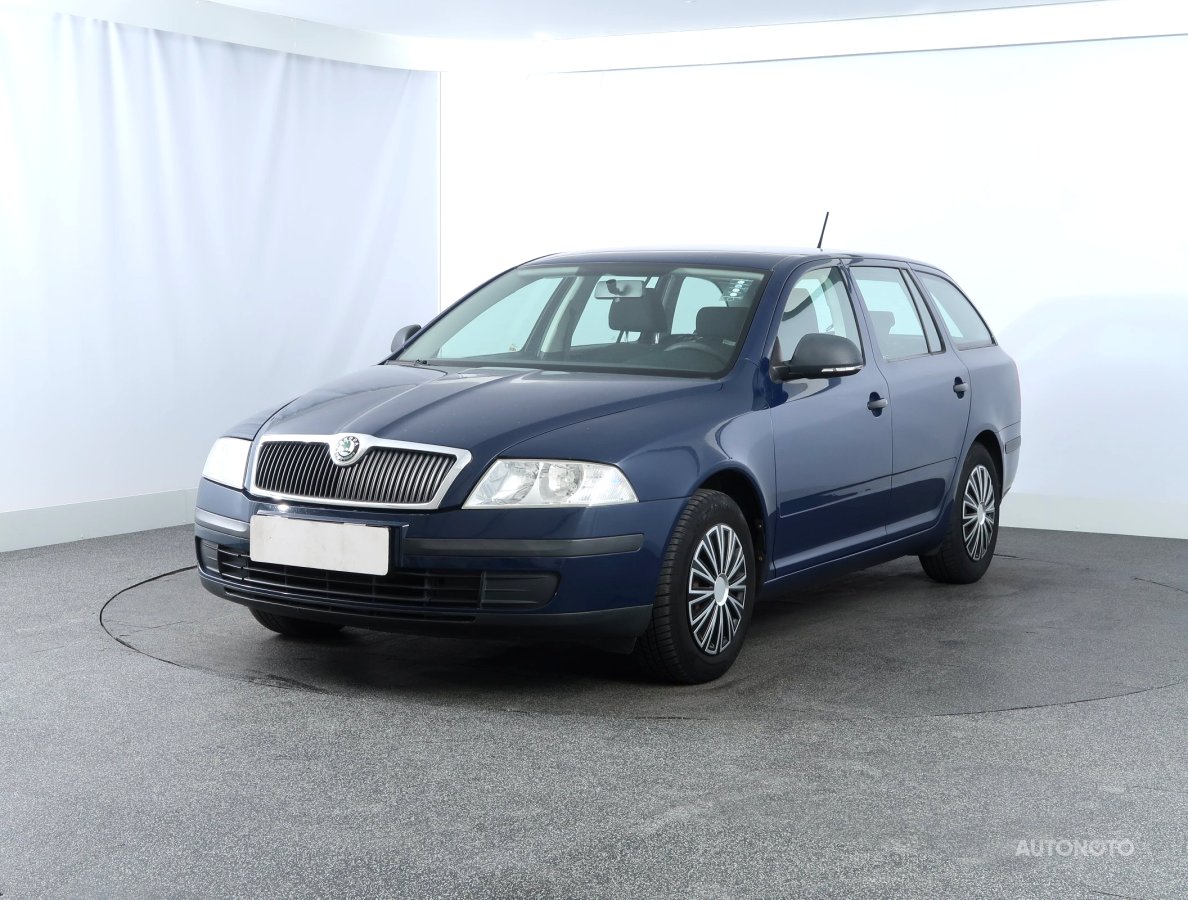 Škoda Octavia, 2012 - pohled č. 3