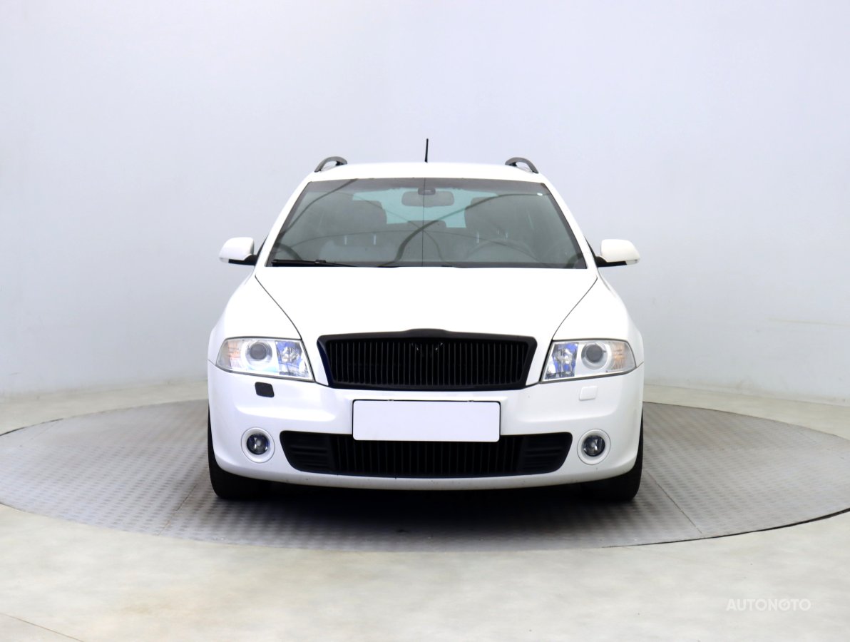Škoda Octavia, 2008 - pohled č. 2