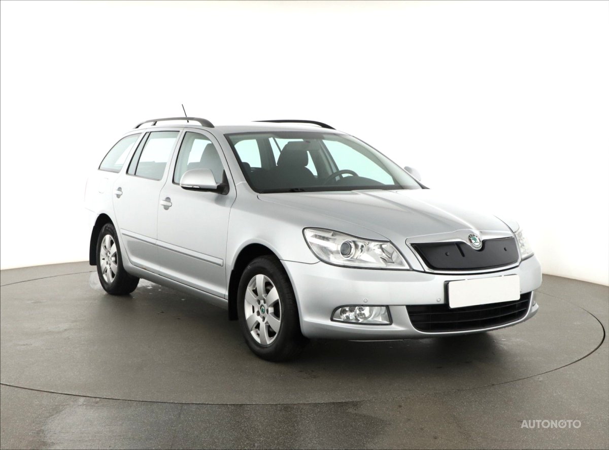 Škoda Octavia, 2011 - celkový pohled