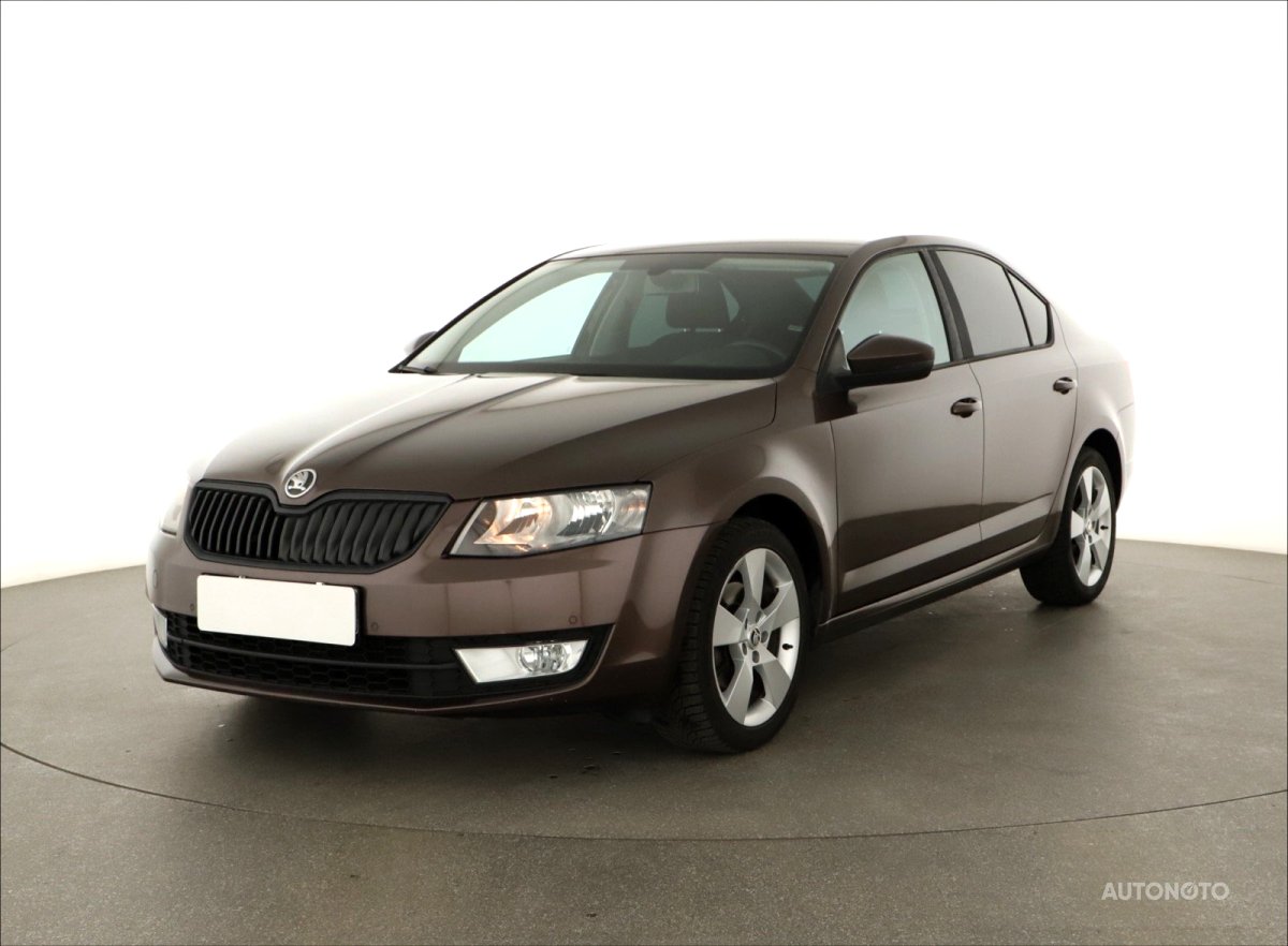 Škoda Octavia, 2013 - pohled č. 3