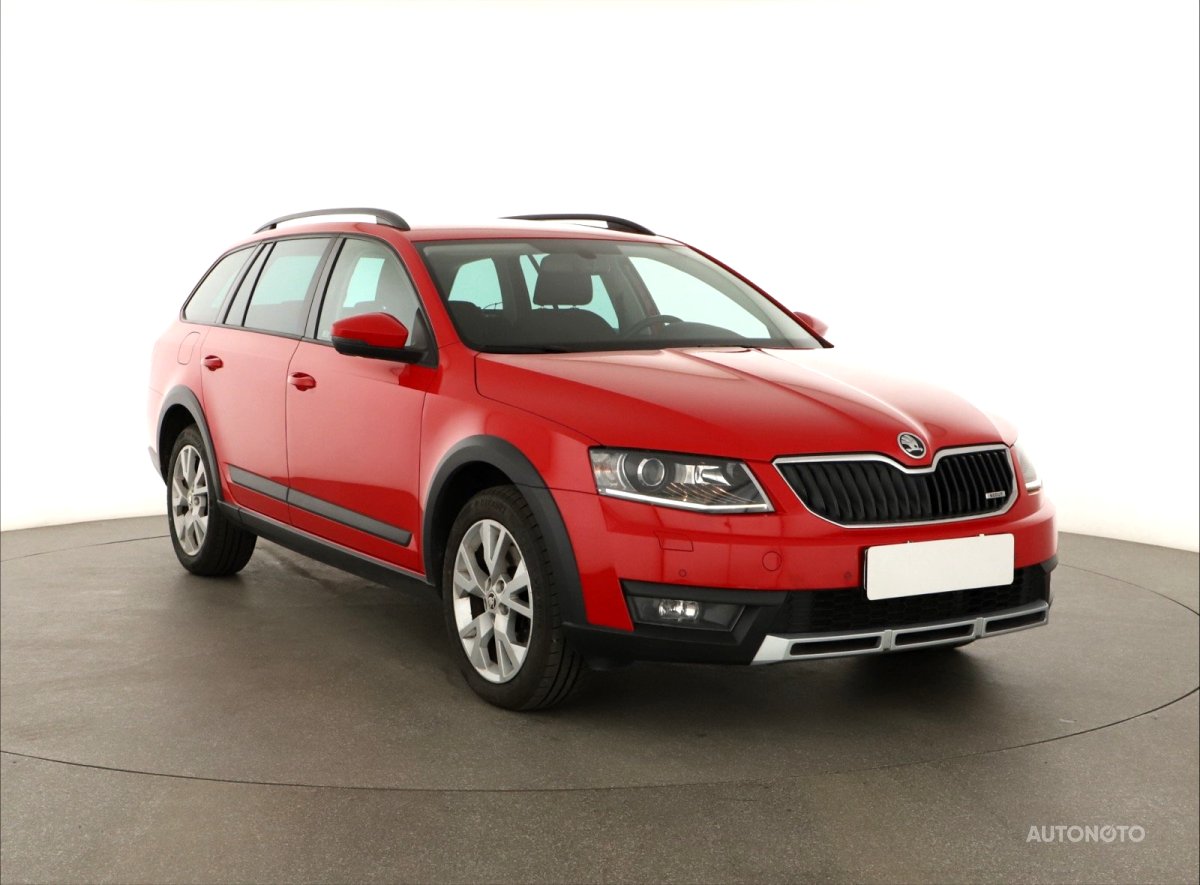 Škoda Octavia Scout, 2014 - celkový pohled
