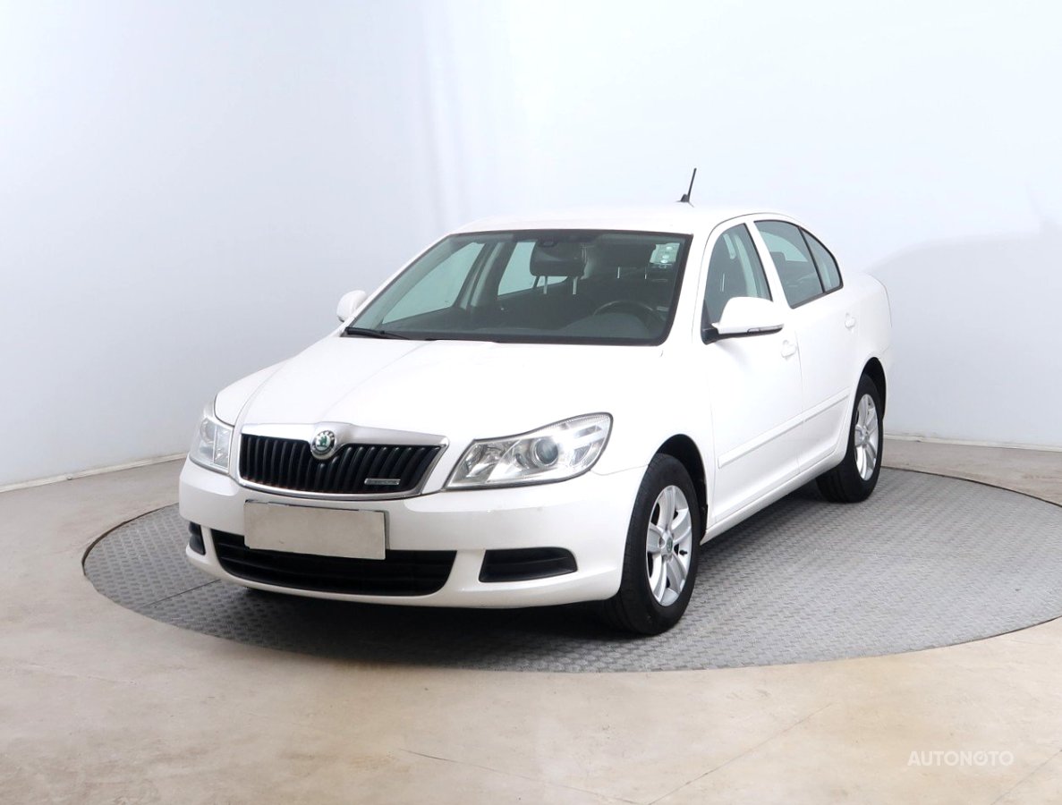Škoda Octavia, 2012 - pohled č. 3