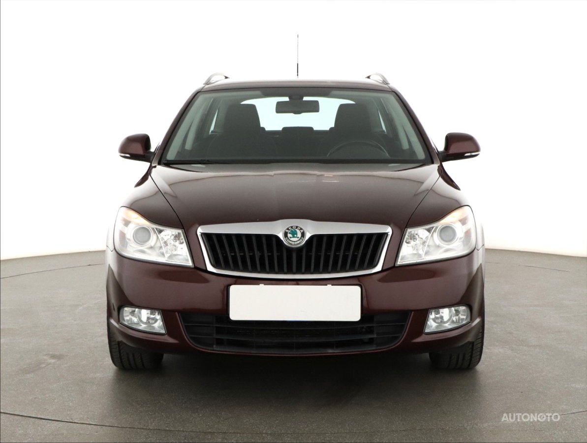 Škoda Octavia, 2010 - pohled č. 2
