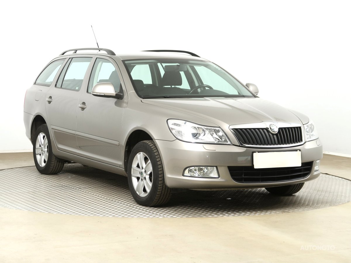 Škoda Octavia, 2010 - celkový pohled