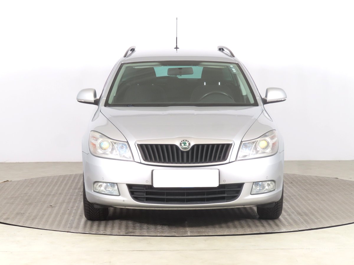 Škoda Octavia, 2010 - pohled č. 2