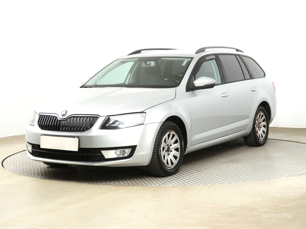 Škoda Octavia, 2015 - pohled č. 3