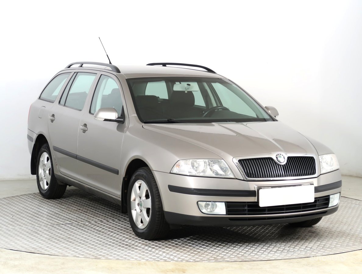Škoda Octavia, 2008 - celkový pohled
