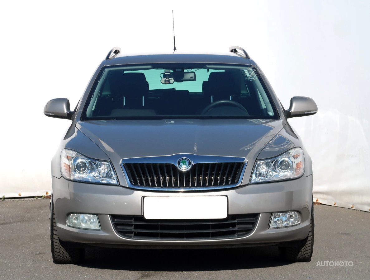 Škoda Octavia, 2009 - pohled č. 2