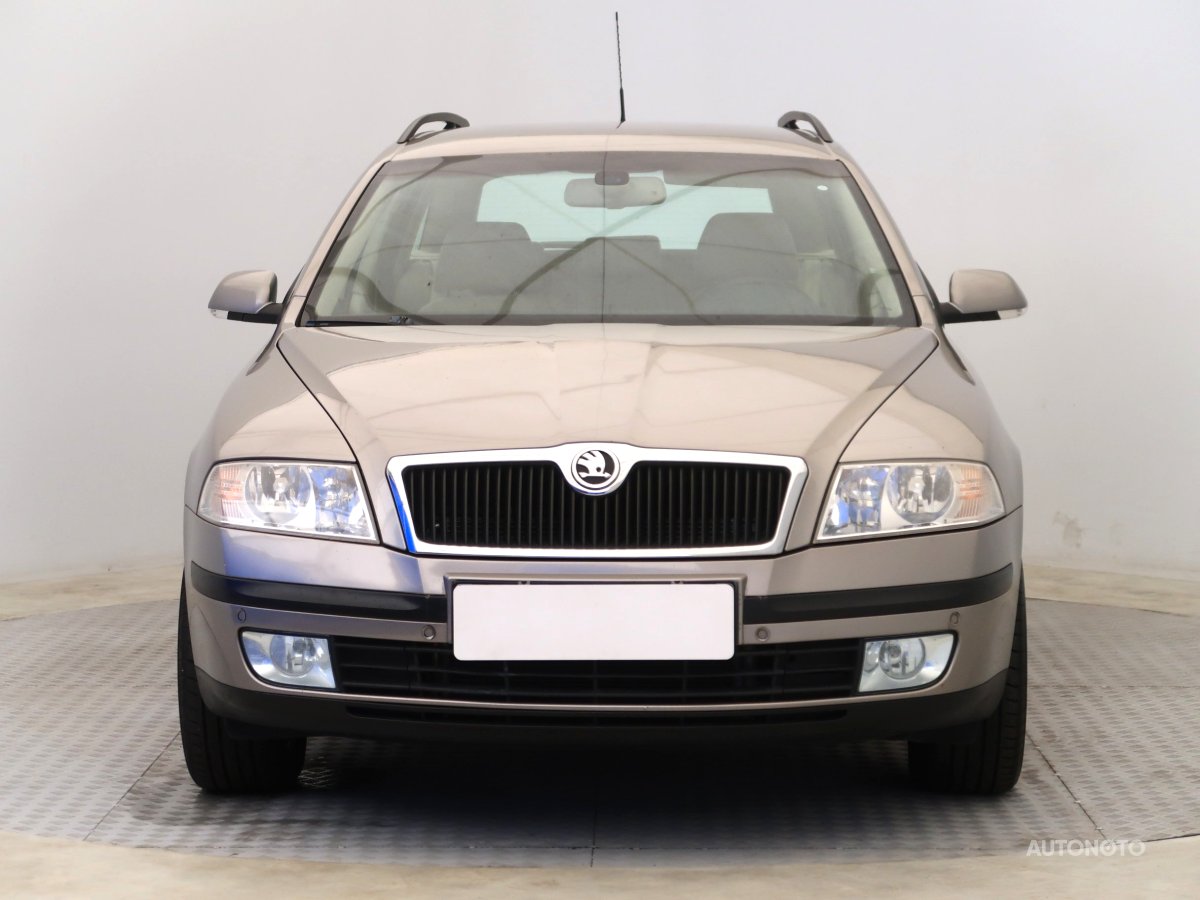 Škoda Octavia, 2008 - pohled č. 2
