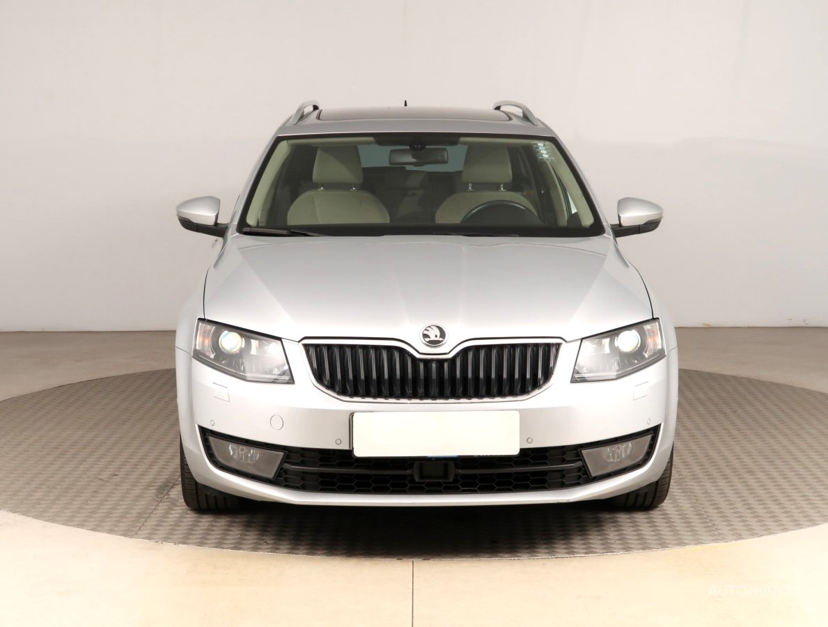 Škoda Octavia, 2013 - pohled č. 2