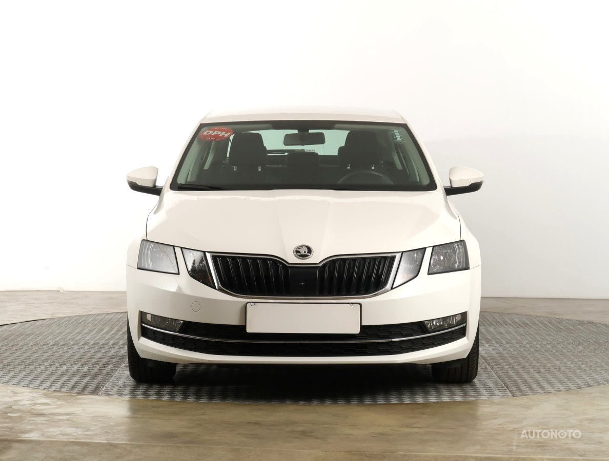 Škoda Octavia, 2019 - pohled č. 2