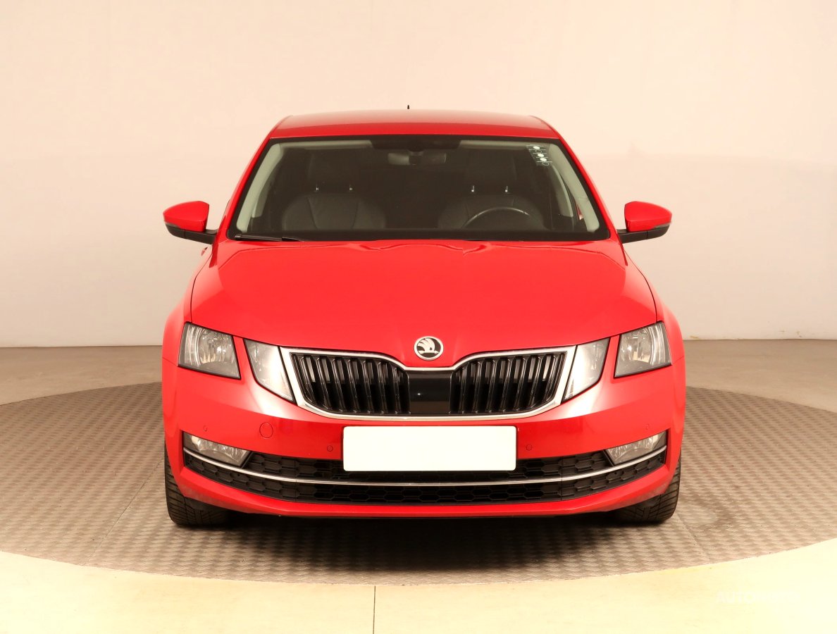 Škoda Octavia, 2019 - pohled č. 2