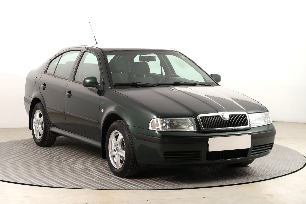 Škoda Octavia, 2001 - celkový pohled