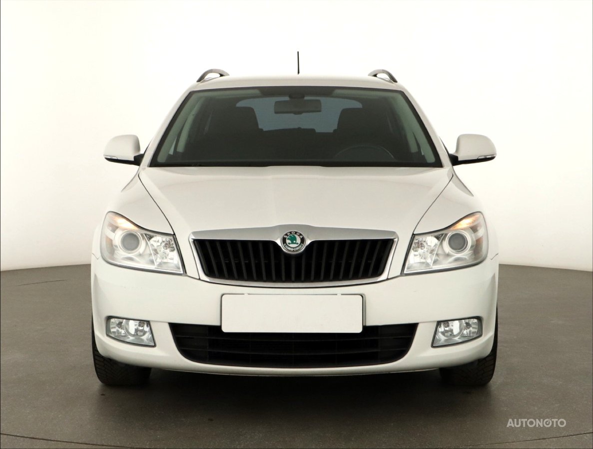 Škoda Octavia, 2012 - pohled č. 2