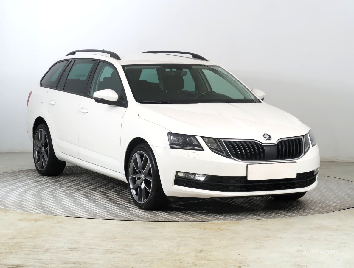 Škoda Octavia, 2020 - celkový pohled