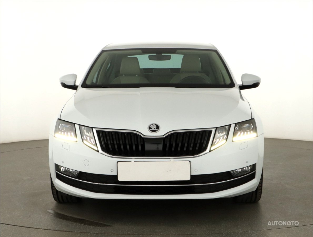 Škoda Octavia, 2019 - pohled č. 2