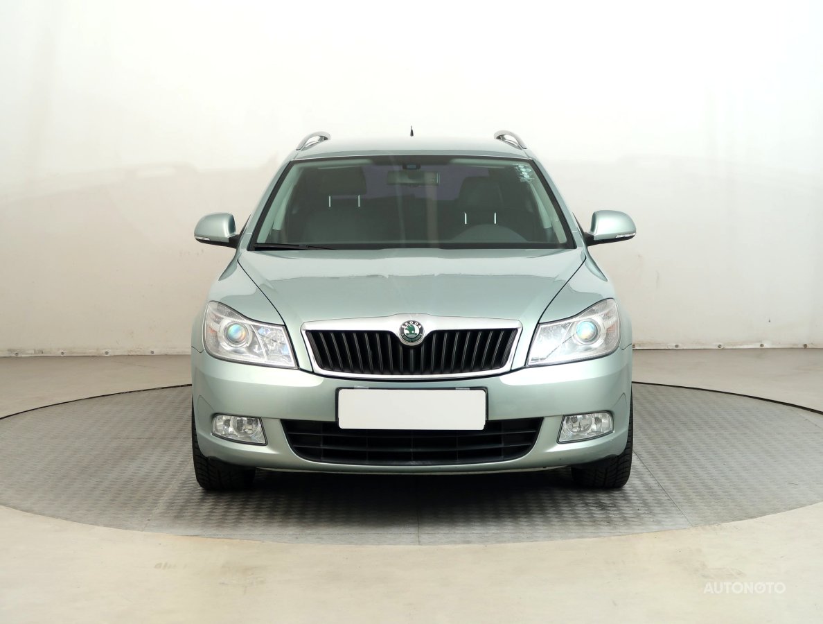 Škoda Octavia, 2010 - pohled č. 2