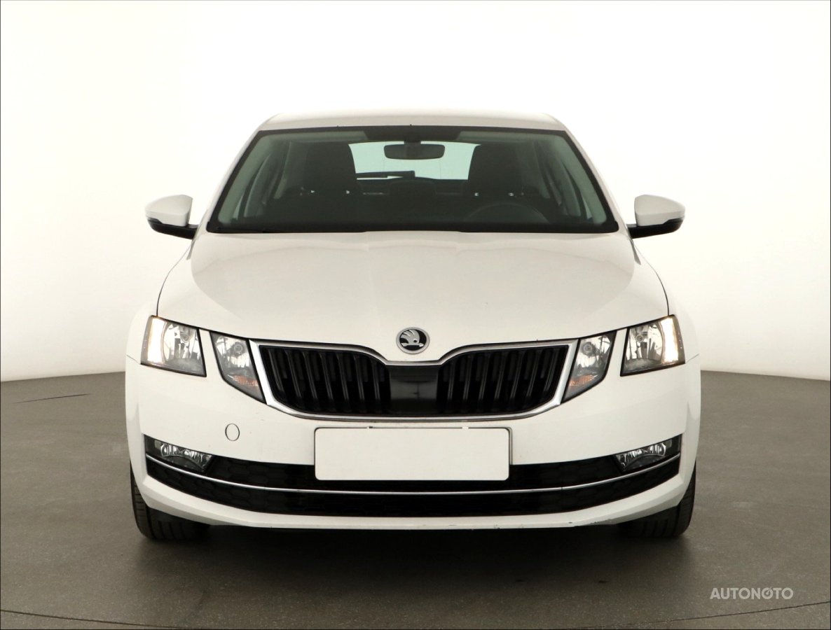 Škoda Octavia, 2019 - pohled č. 2