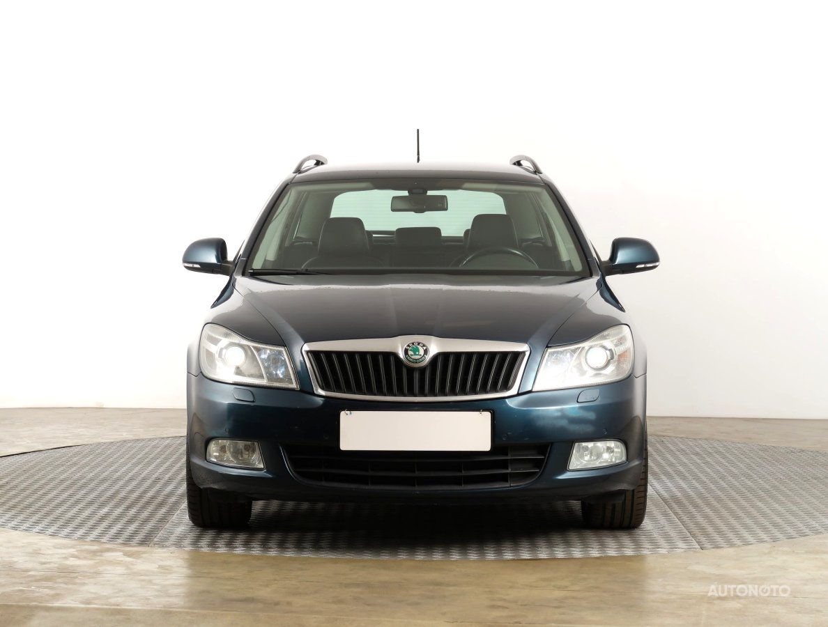 Škoda Octavia, 2012 - pohled č. 2